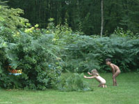 Children playing - Gated community near Paris